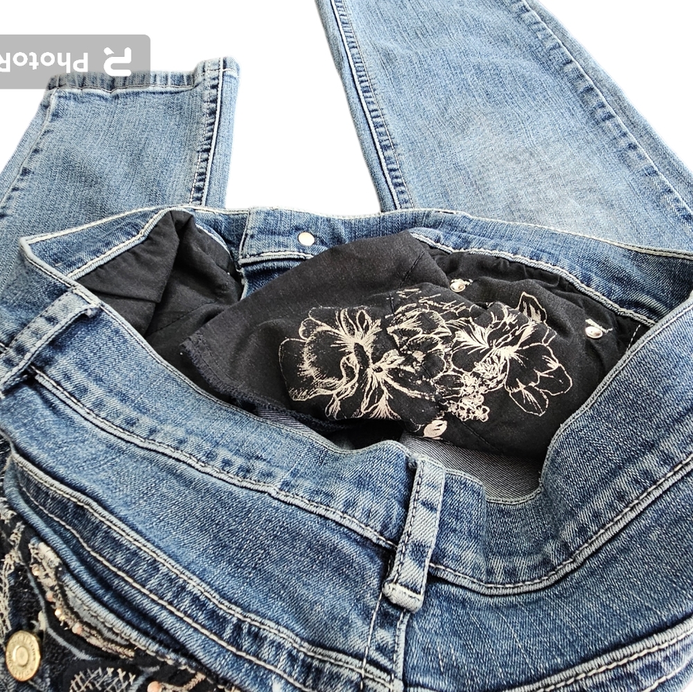 Black House White Market size 8 women's jeans, with bling! - Picture 8 of 13